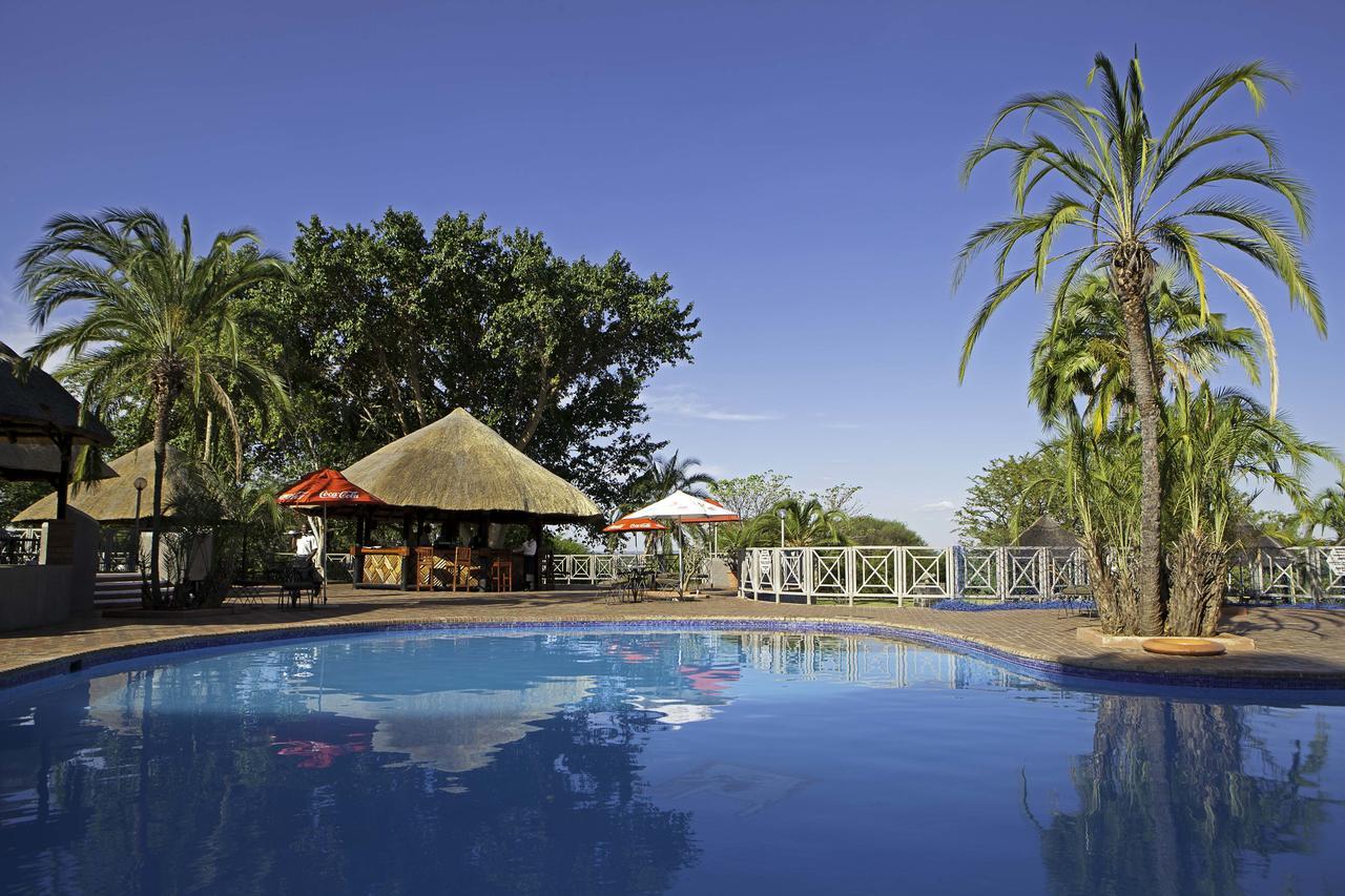 Elephant Hills Resort Victoria Falls Extérieur photo